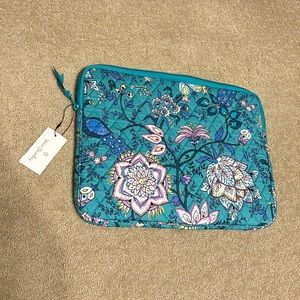 NWT Vera Bradley laptop sleeve